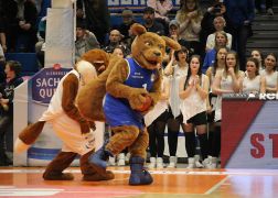 Jena Frankfurt 120419 08